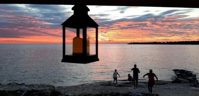 App Katerina Apartment Novigrad  Bagian luar foto