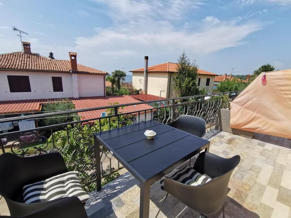 App Katerina Apartment Novigrad  Bagian luar foto