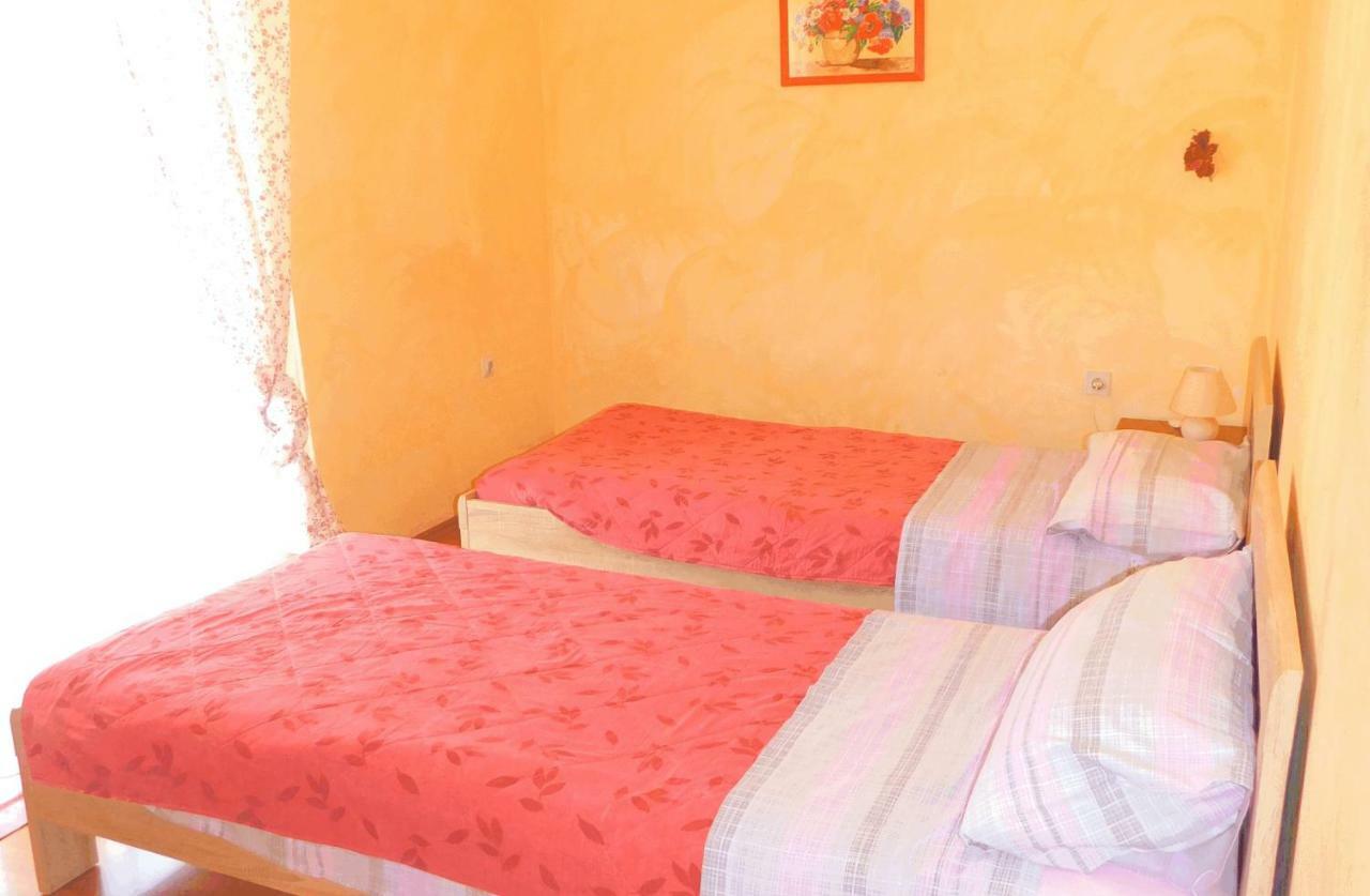 App Katerina Apartment Novigrad  Bagian luar foto
