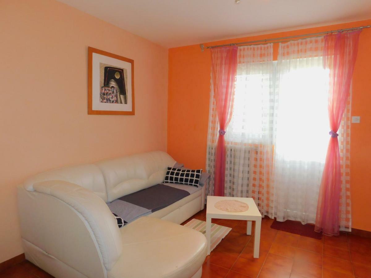App Katerina Apartment Novigrad  Bagian luar foto